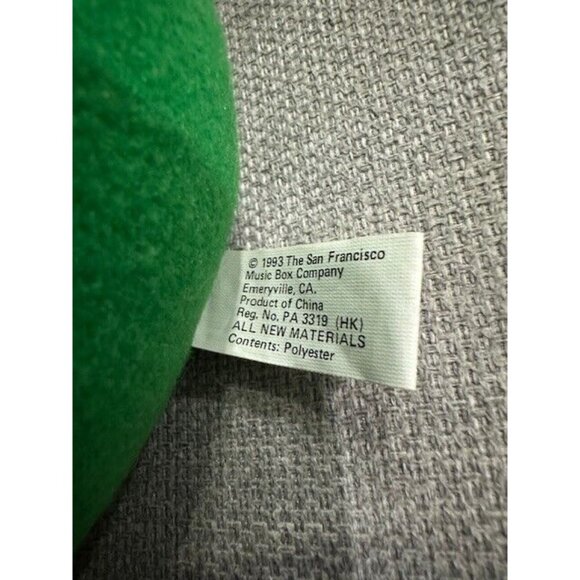 Vtg San Francisco Music Box Co Plush Leprechaun Irish Eyes Smiling Not working - Picture 7 of 12